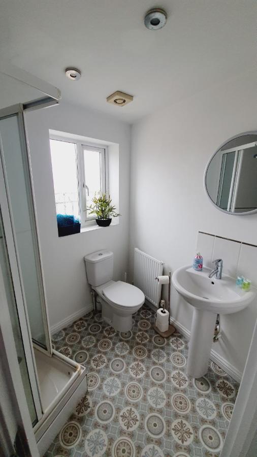 Beach Break Aberavon Holiday Home By The Sea Port Talbot Exterior foto